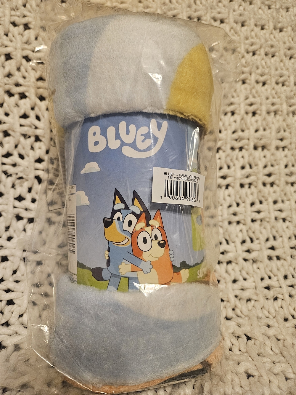 Bluey Family Plush Throw Blanket - Light Blue & Yellow